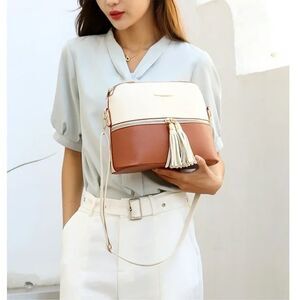 LoveVook Dome Top Crossbody Purse Vegan Leather Cream/Tan NEW 10" X 8"